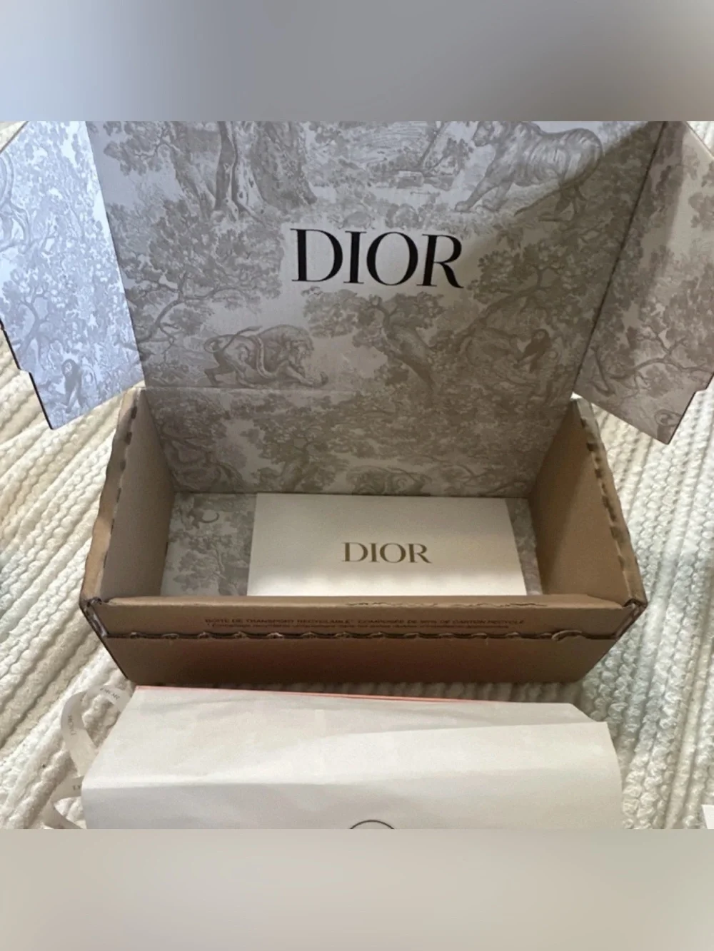 Exclusive Limited Edition Dior Butterflies GiftBoxFiller,Card,bag🦋🌸